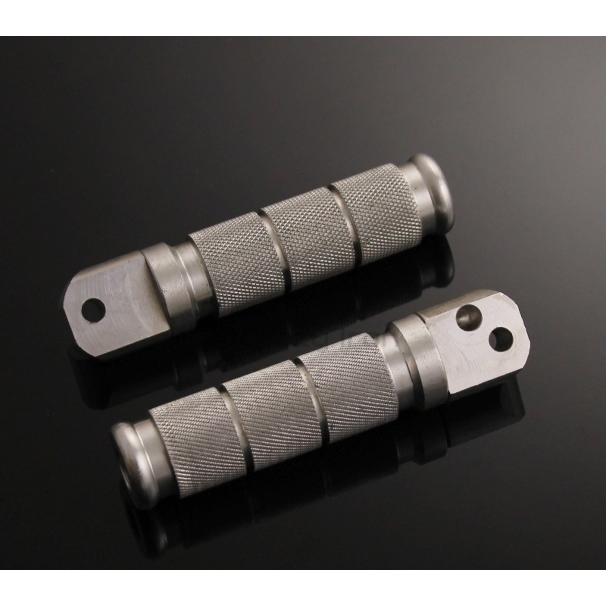 CRAZY IRON Подножки задние Suzuki CRAZY IRON серебристые CRAZY IRON Подножки задние Suzuki CRAZY IRON серебристые